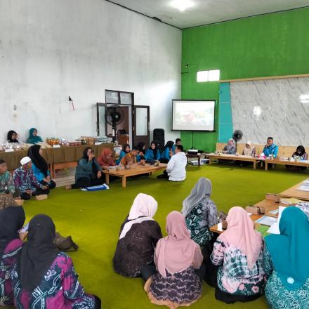 Targetkan Juara Desa Gunung Ulin Ikuti Lomba Desa Ketahanan Pangan 